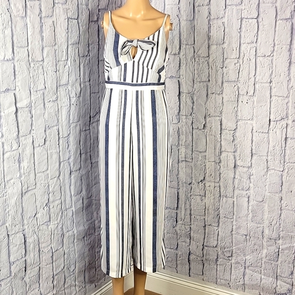 JAPNA Blue and White‎ Striped Capri Jumpsuit Medium